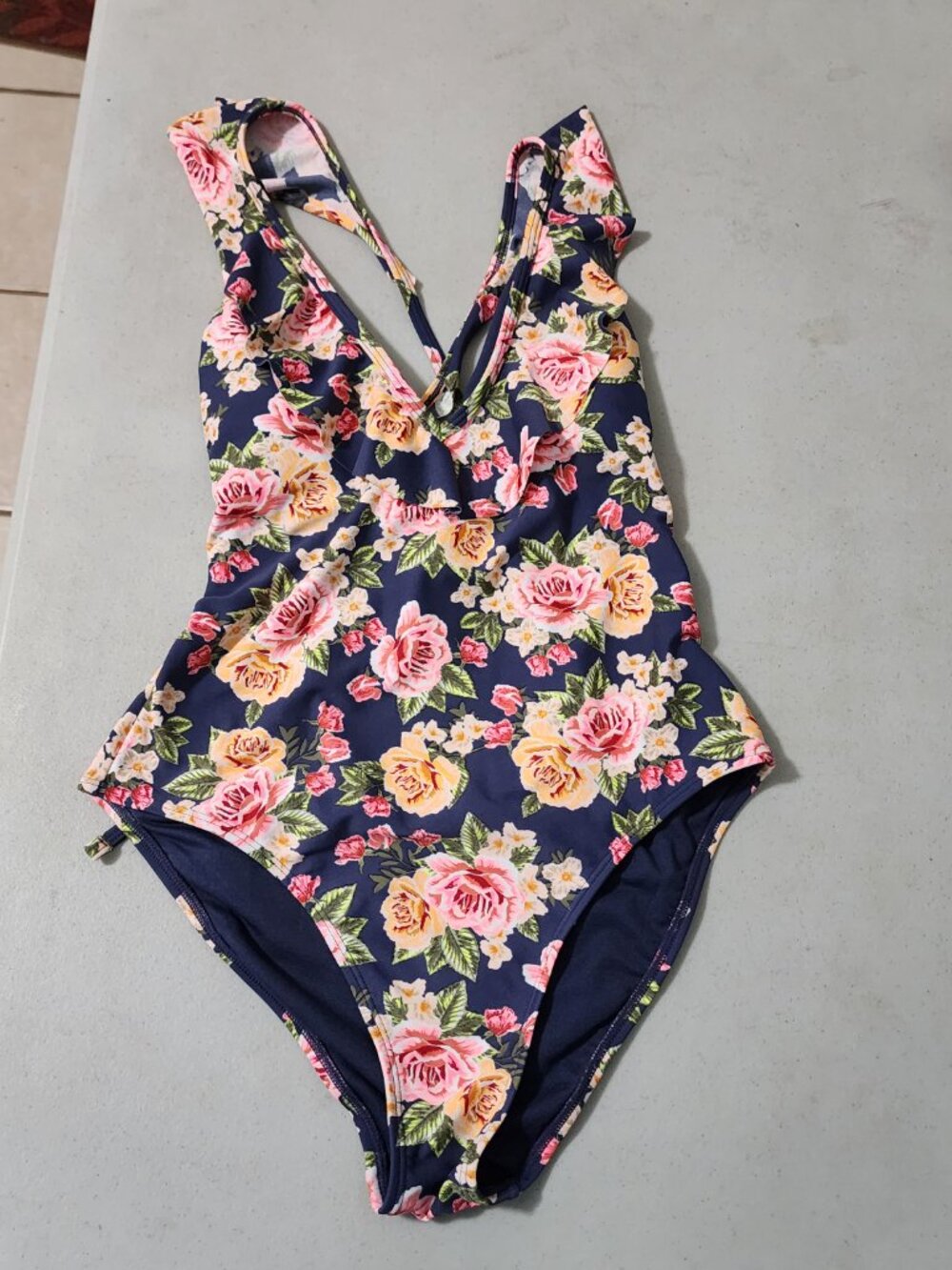 Xhilaration Ladies One Piece Swim Suit, Size M
